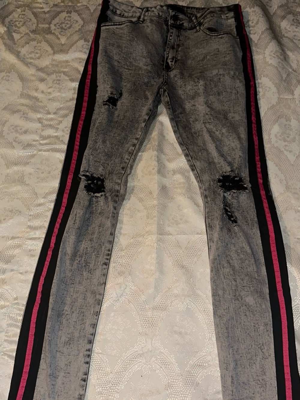 Forever 21 men’s jeans